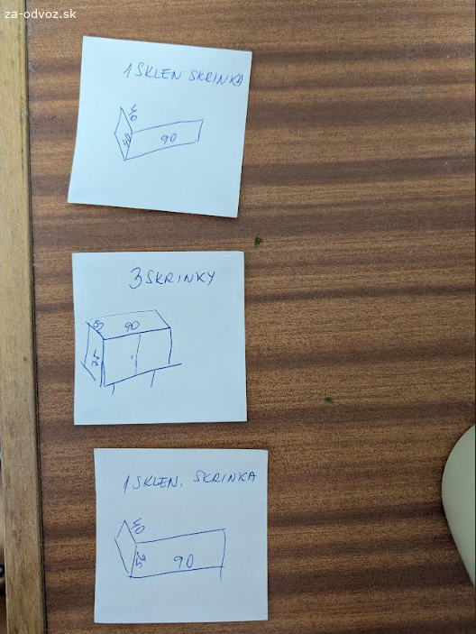 3skrinky a 2 presklené police