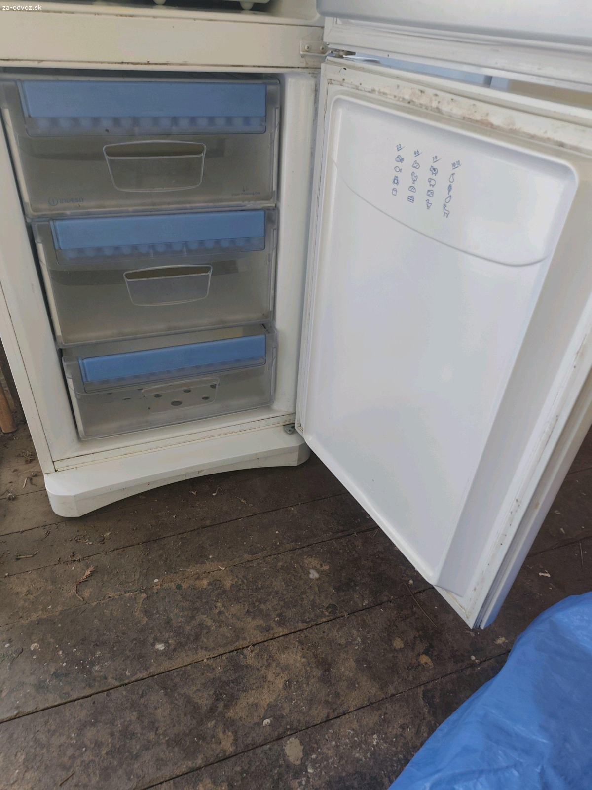 Chladnicka s mraznickou