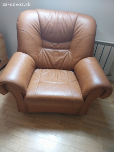 Darujem 2 kožené kreslá