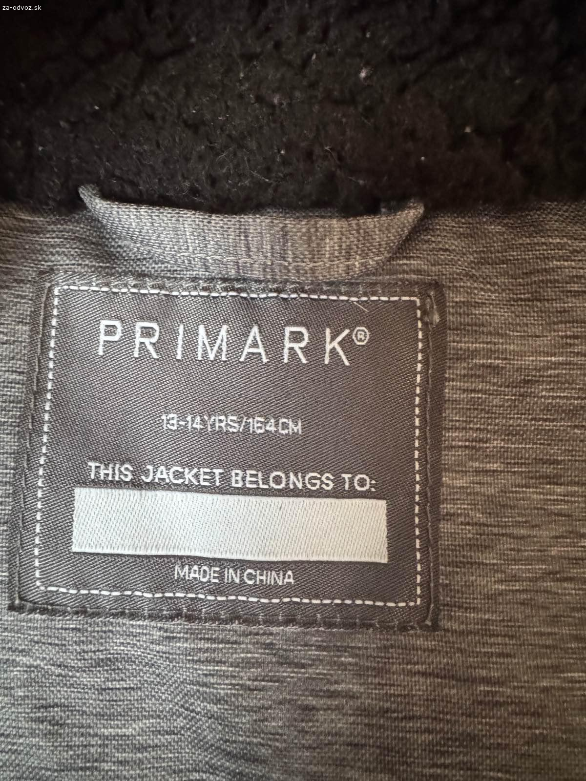 Darujem bundu a topánky pre chlapca 36