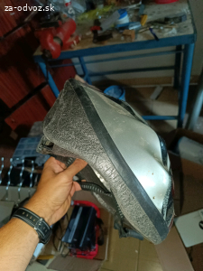 darujem cyklisticku prilbu