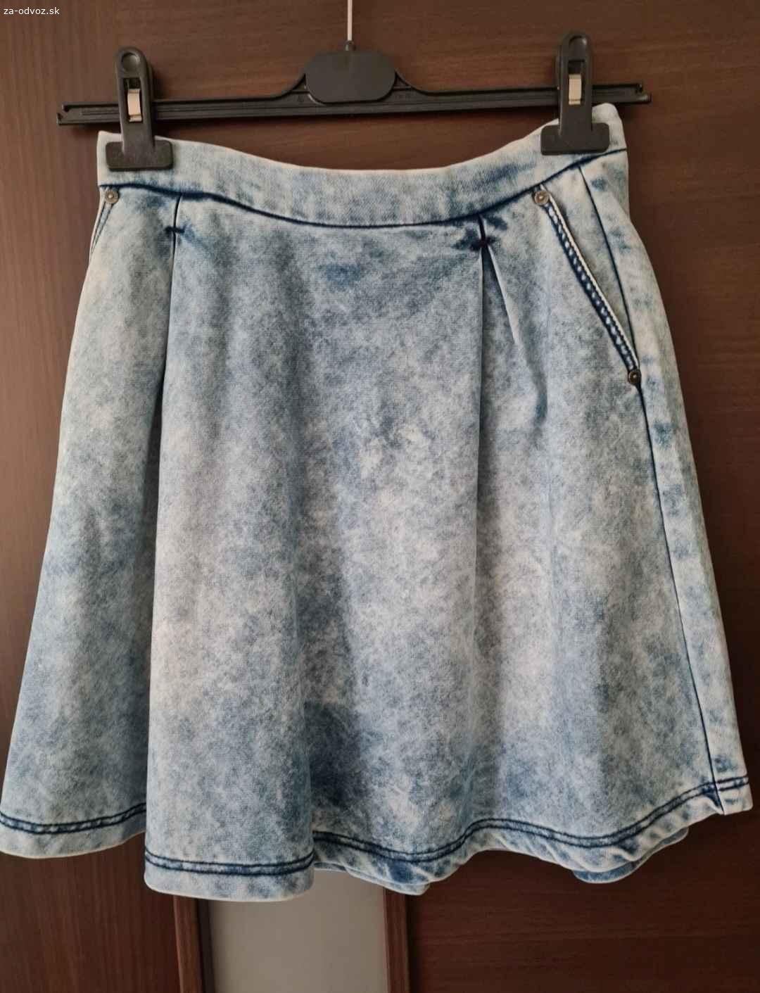 Darujem damske sukne