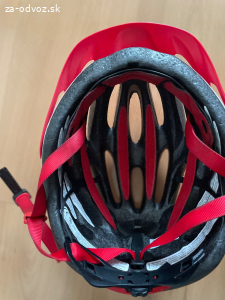 Darujem dámsku cyklistickú helmu Bell