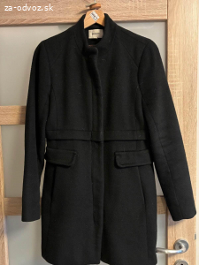 Darujem damsky zimny kabat