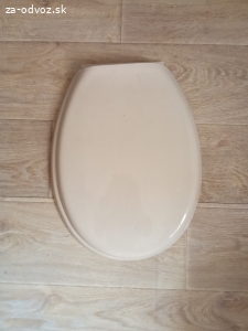 Darujem dekel od WC