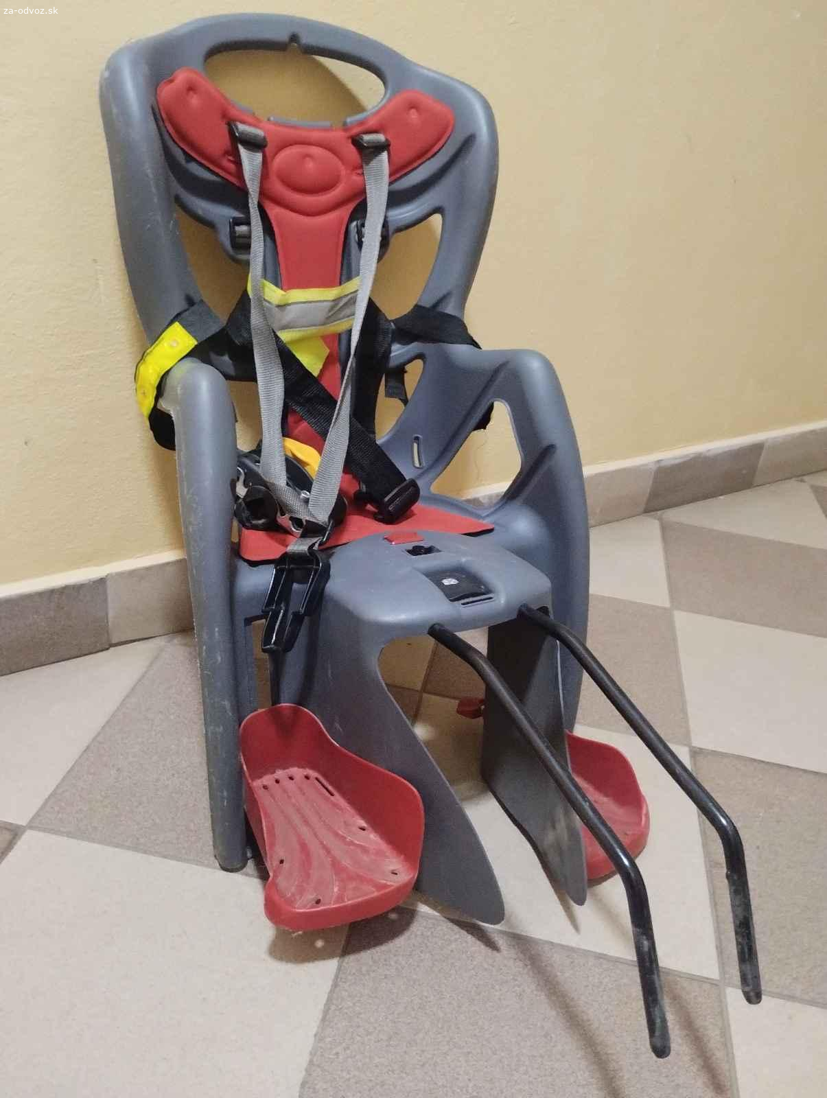 DARUJEM detskú autosedačku a sedačku na bicykel