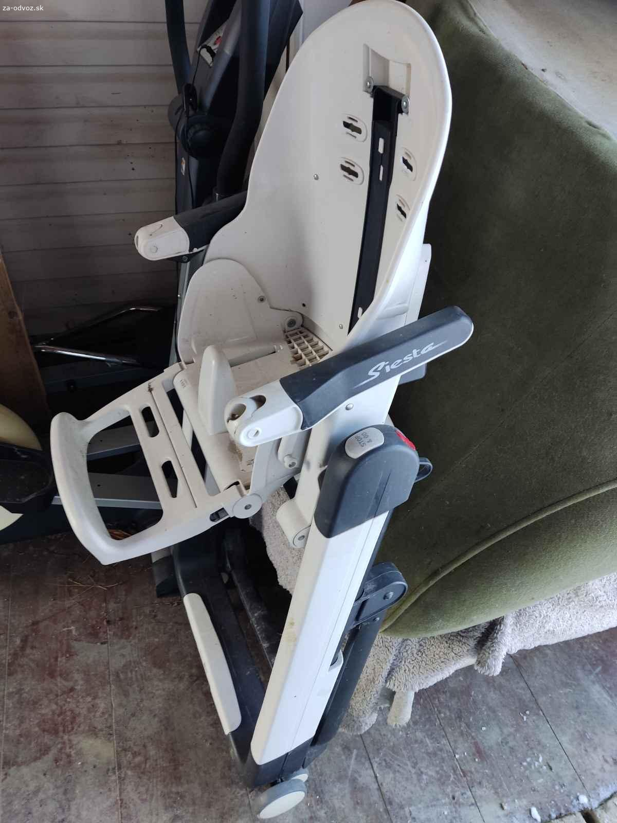 Darujem detsku jedalensku stolicku