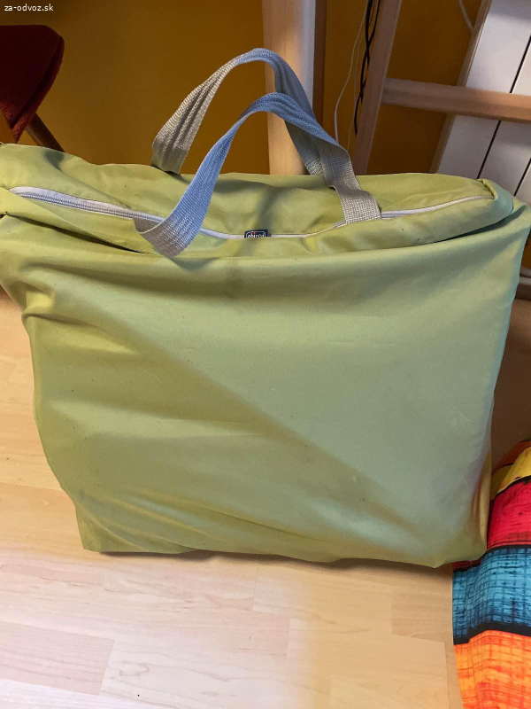 Darujem detskú skladaciu postielku