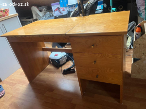 Darujem drevenny rysovaci stôl za odvoz