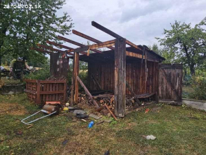 Darujem drevo za odvoz