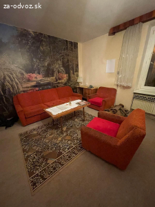 Darujem gauč a kreslá