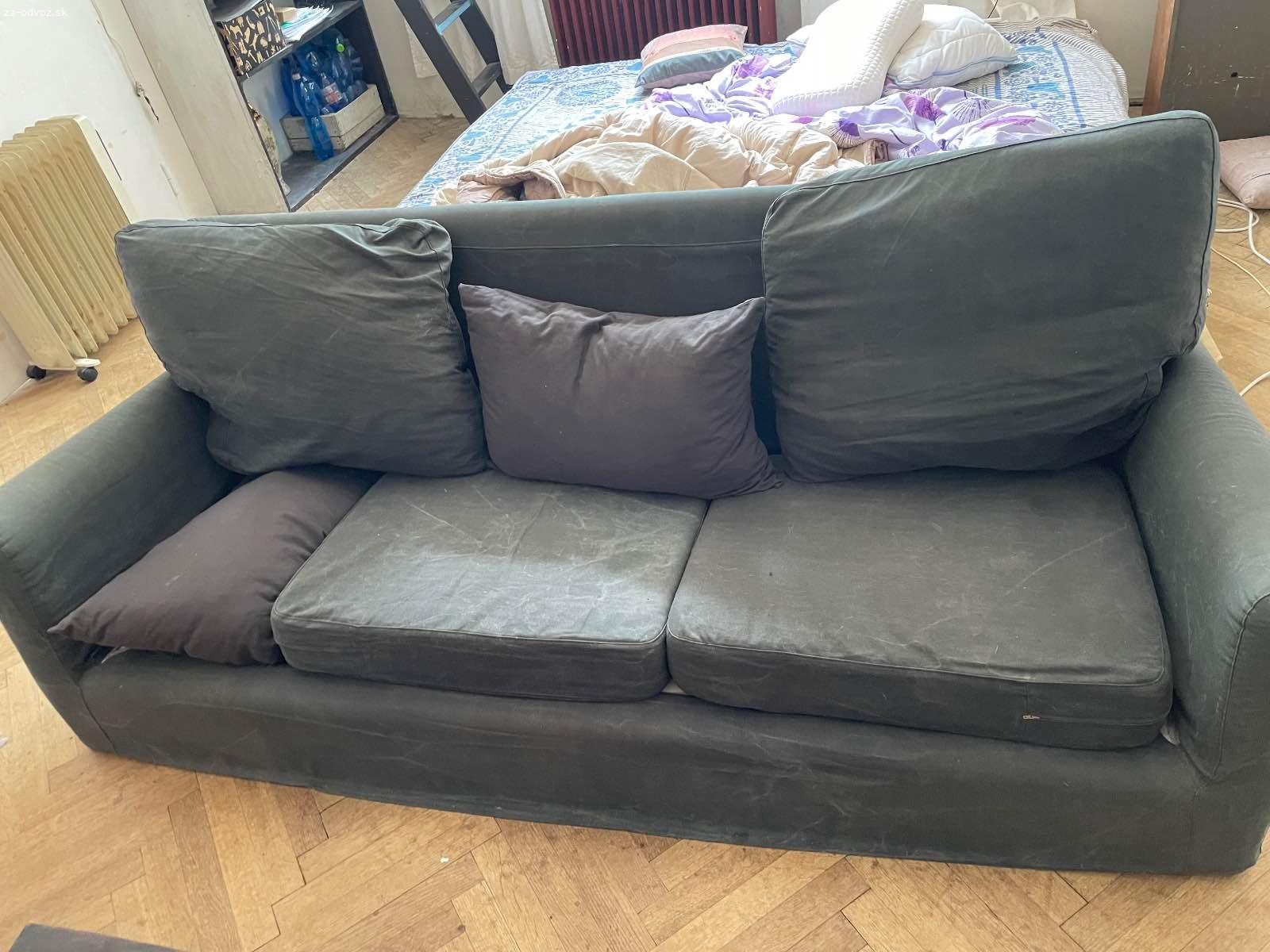 Darujem ikea šedý gauč Bratislava centrum