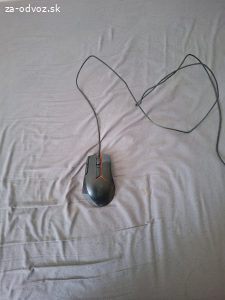 Darujem klavesnice a mys