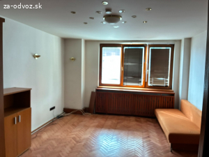 Darujem komplet zariadenie bytu za odvoz