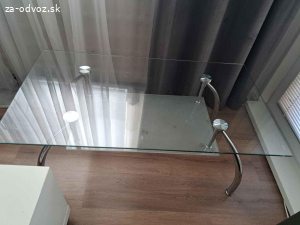 Darujem konferenčný stolik