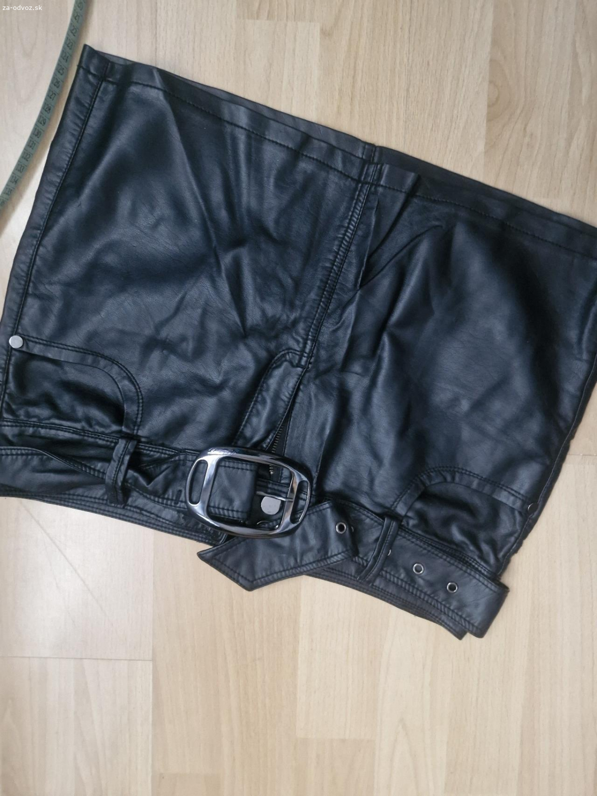 Kozena sukna s opaskom