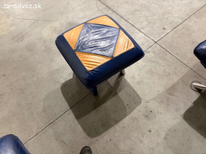 Darujem kozenu zostavu - 2x sedacka + taburetka