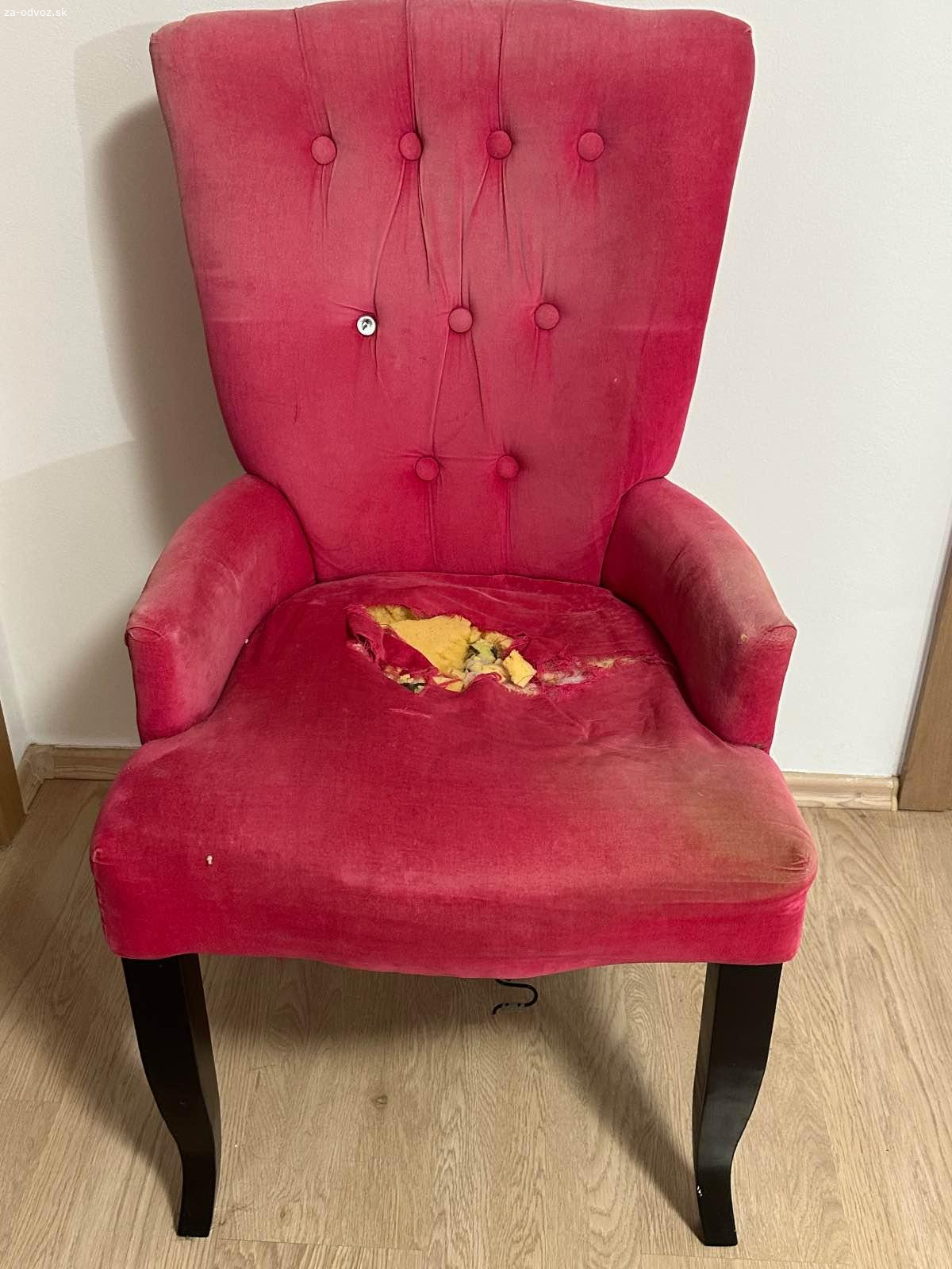 Darujem kreslo/stoličku značky Kare Design