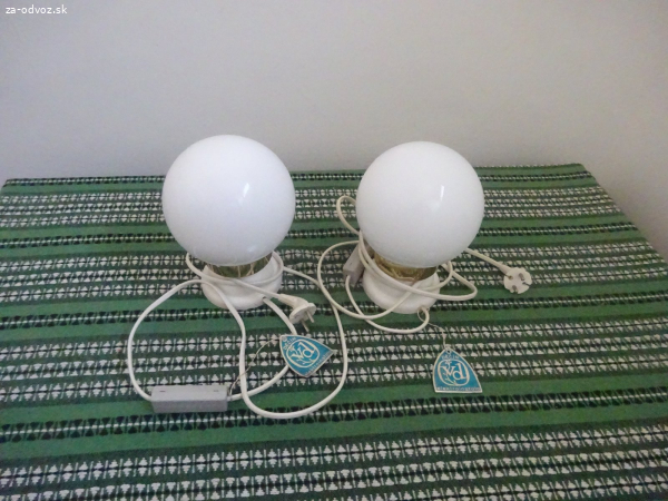 Darujem lampy na nočné stolíky