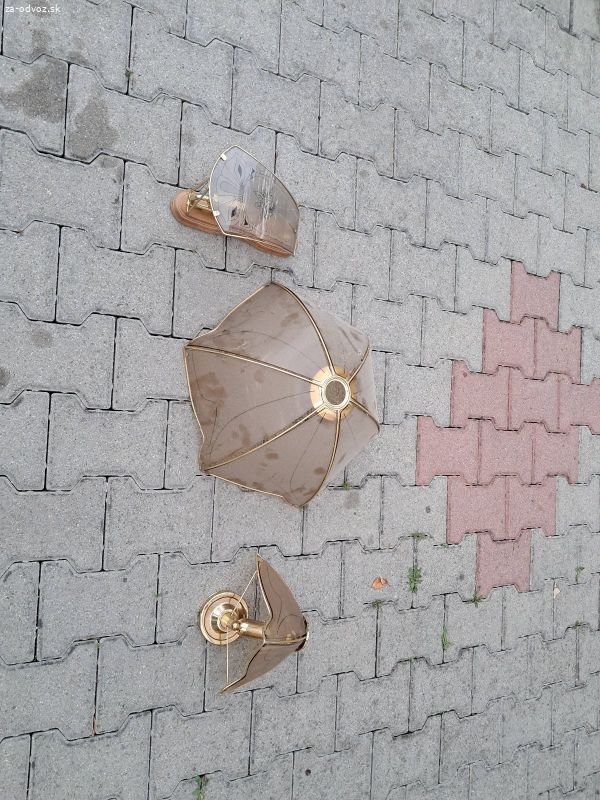 Darujem luster a bocne svetla