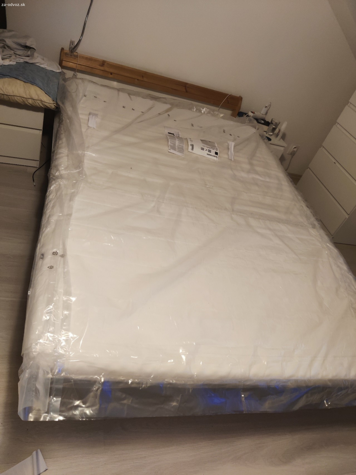 Darujem Matrac 140x200x10cm