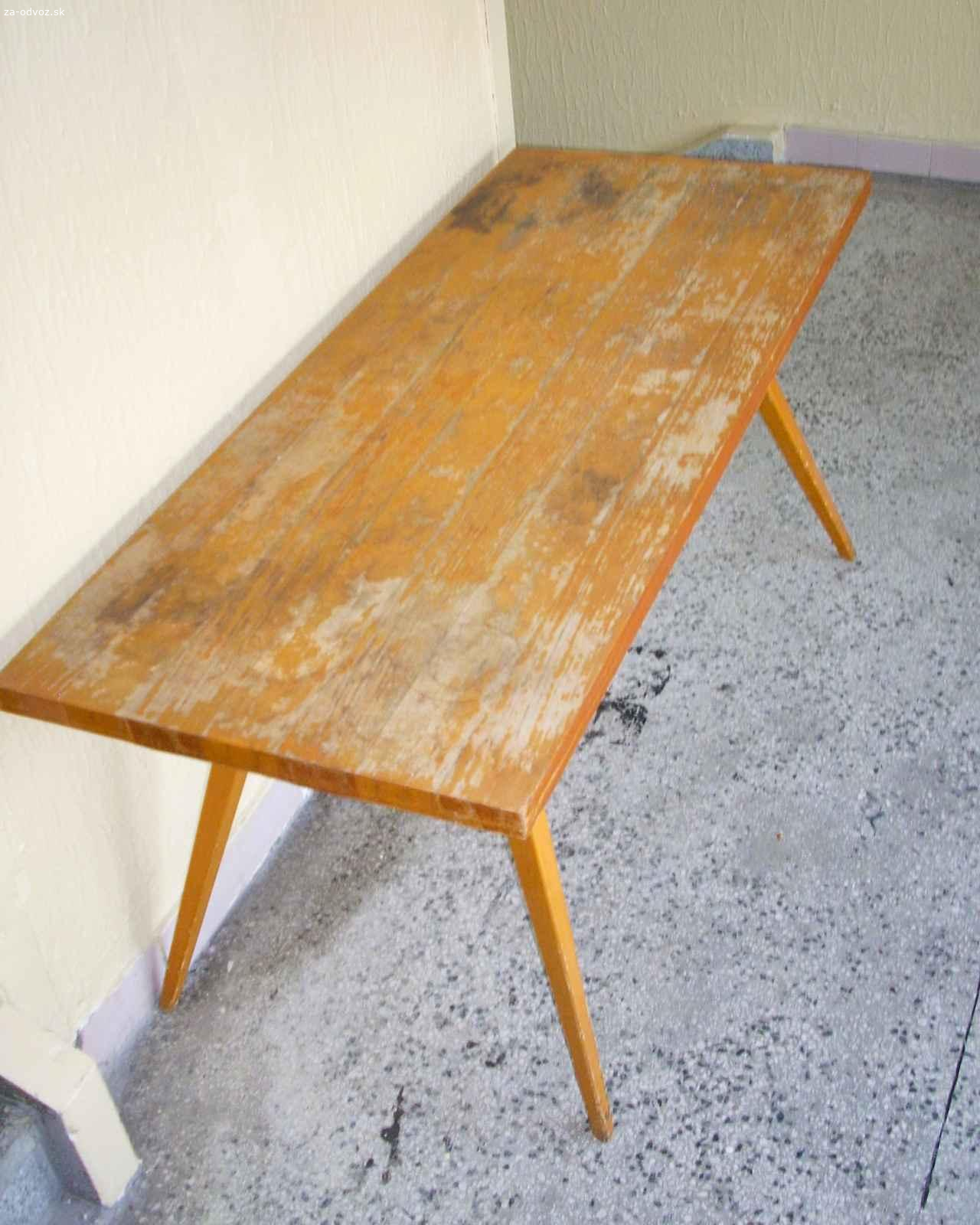 Darujem na renováciu