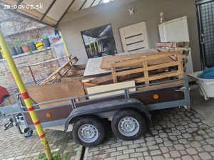 Darujem palety a drevo