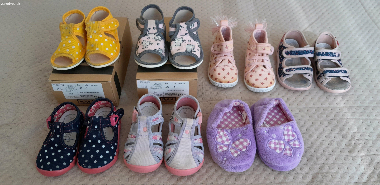 Darujem papučky č. 18-22