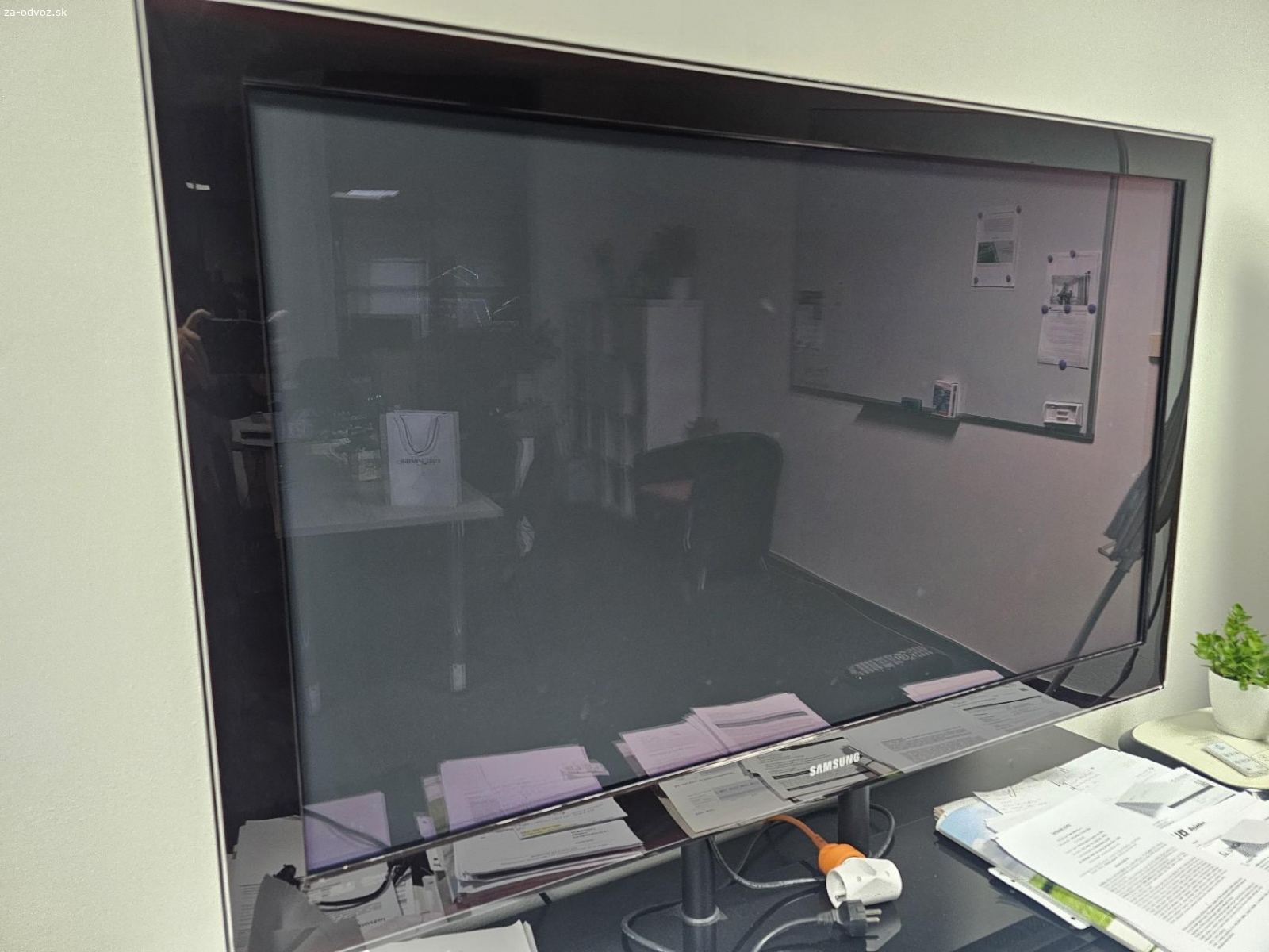 darujem plazmu tv