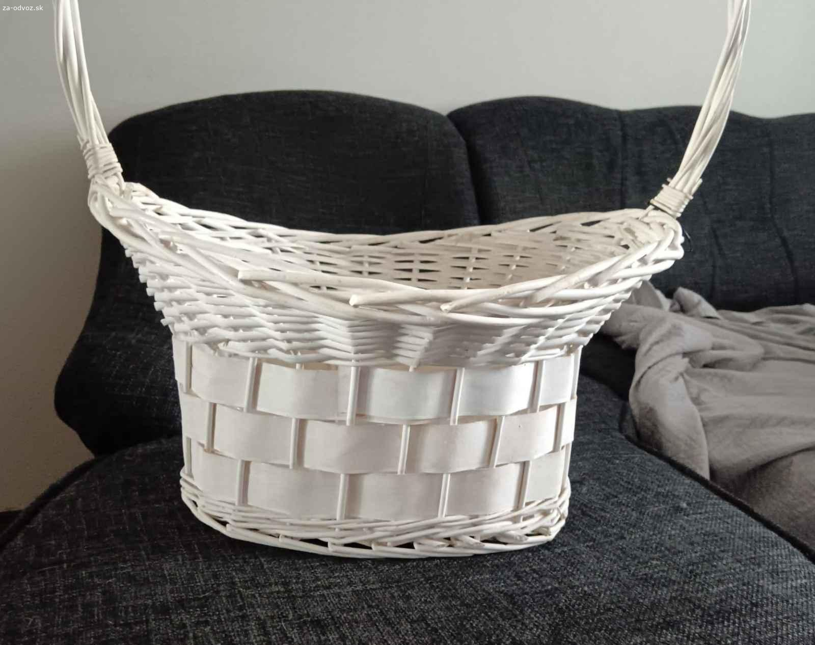 Darujem prútený kôš