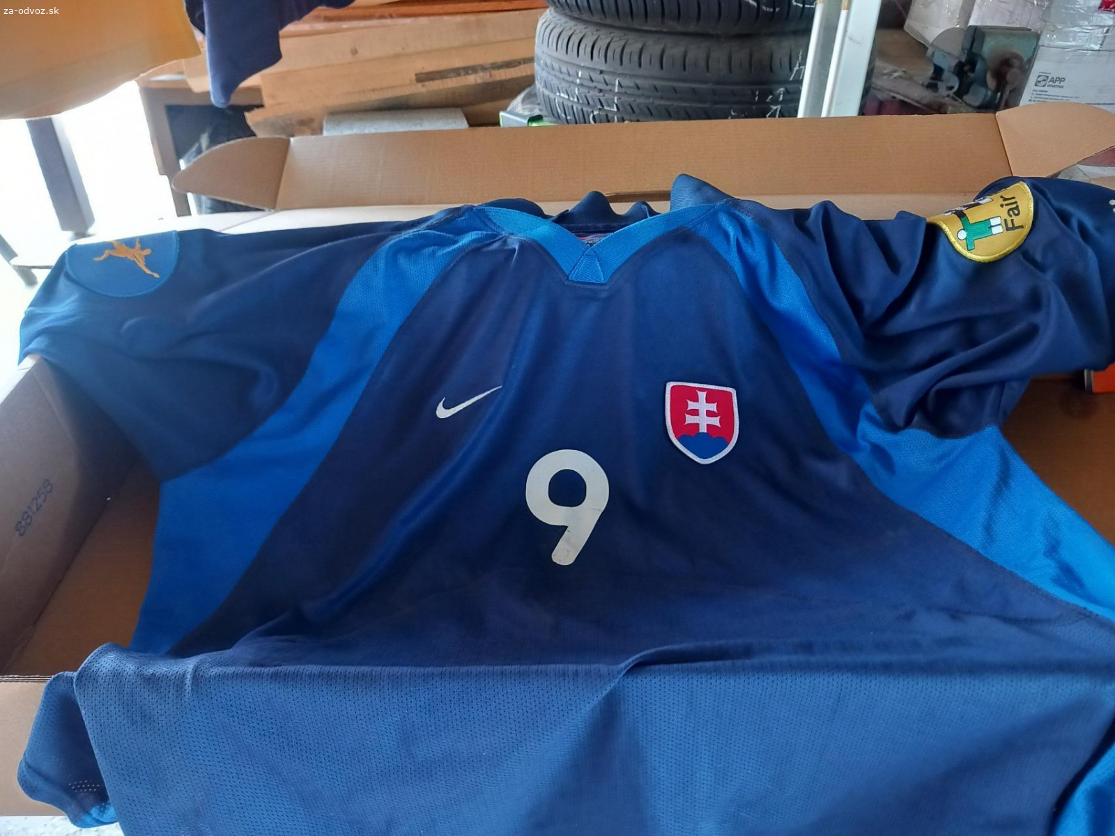 darujem reprezentačný dres