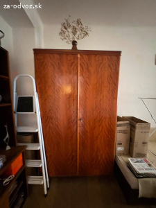 Darujem retro skrine