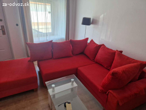 Darujem rohohovú sedačku