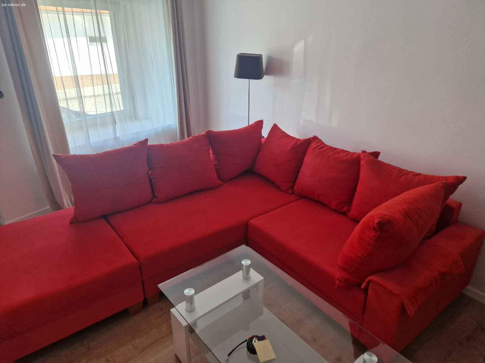 Darujem rohohovú sedačku. Darujem rohovú sedačku za odvoz,je vytepovaná +konf.stolik bielej farby odvoz cim skór poprosím volať