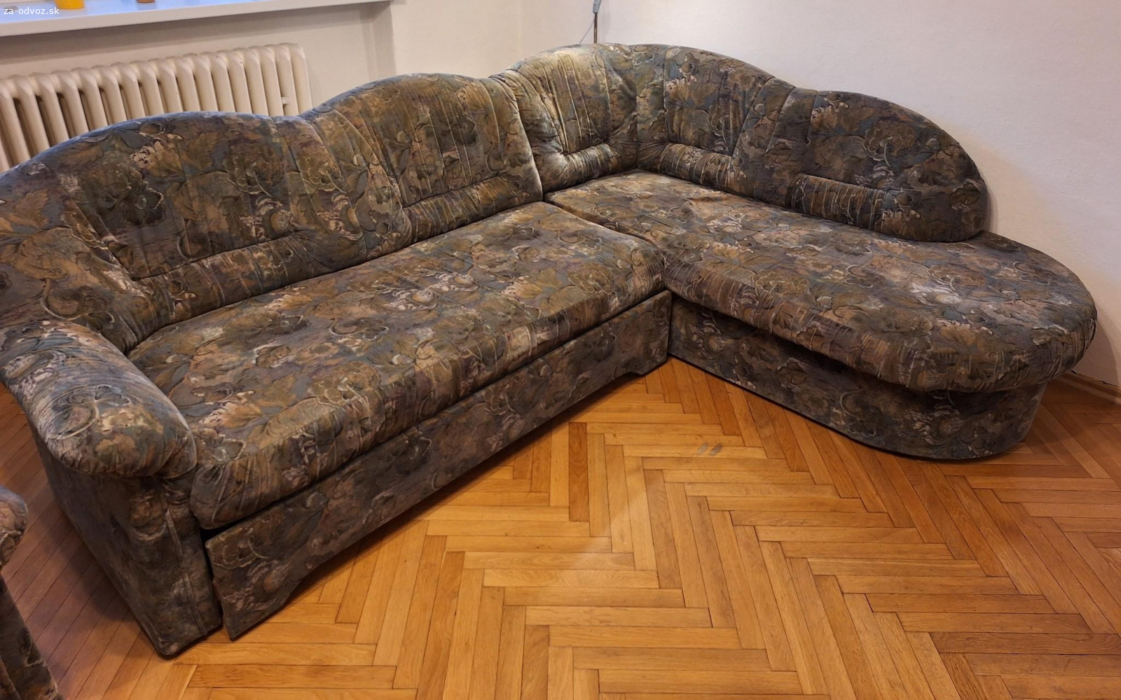 darujem rohovú sedačku