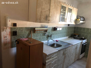 Darujem rozny nabytok