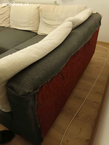 Darujem sedačku a taburetku