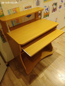 Darujem stolík pod počítač