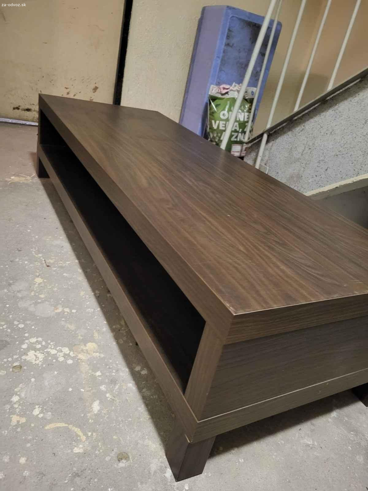 Darujem stolík pod televízor