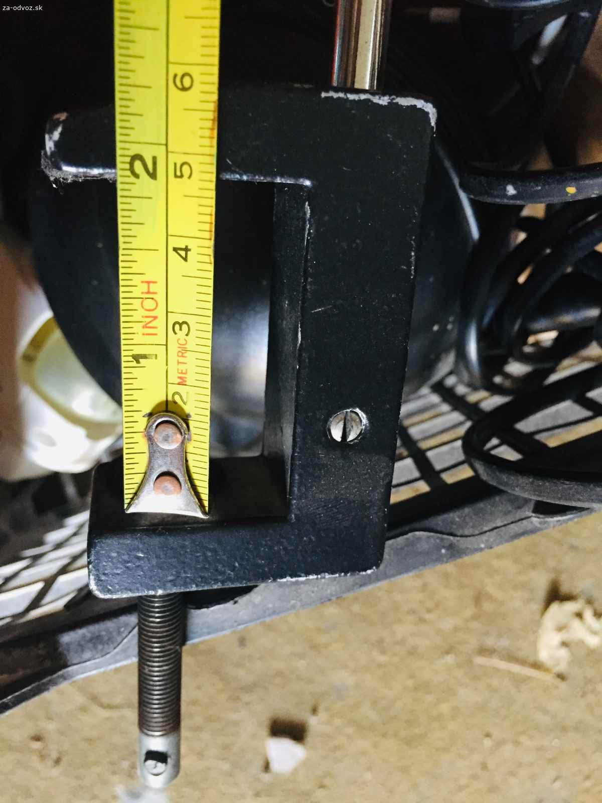 Darujem stolnu lampu, nastenne svietidla, trubicu