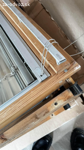Darujem stresne okná velux