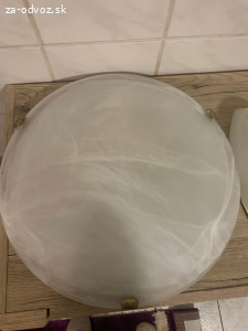 Darujem stropove svetlo a 3 nastenne svetla