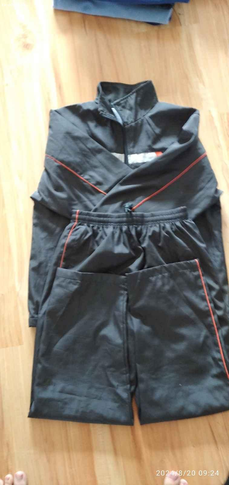 Darujem súpravu pre chlapca nenosenu veľ. 146