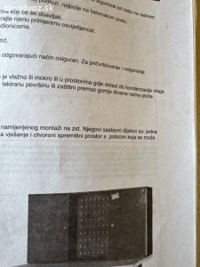 Darujem technickú nadstolovú skriňu
