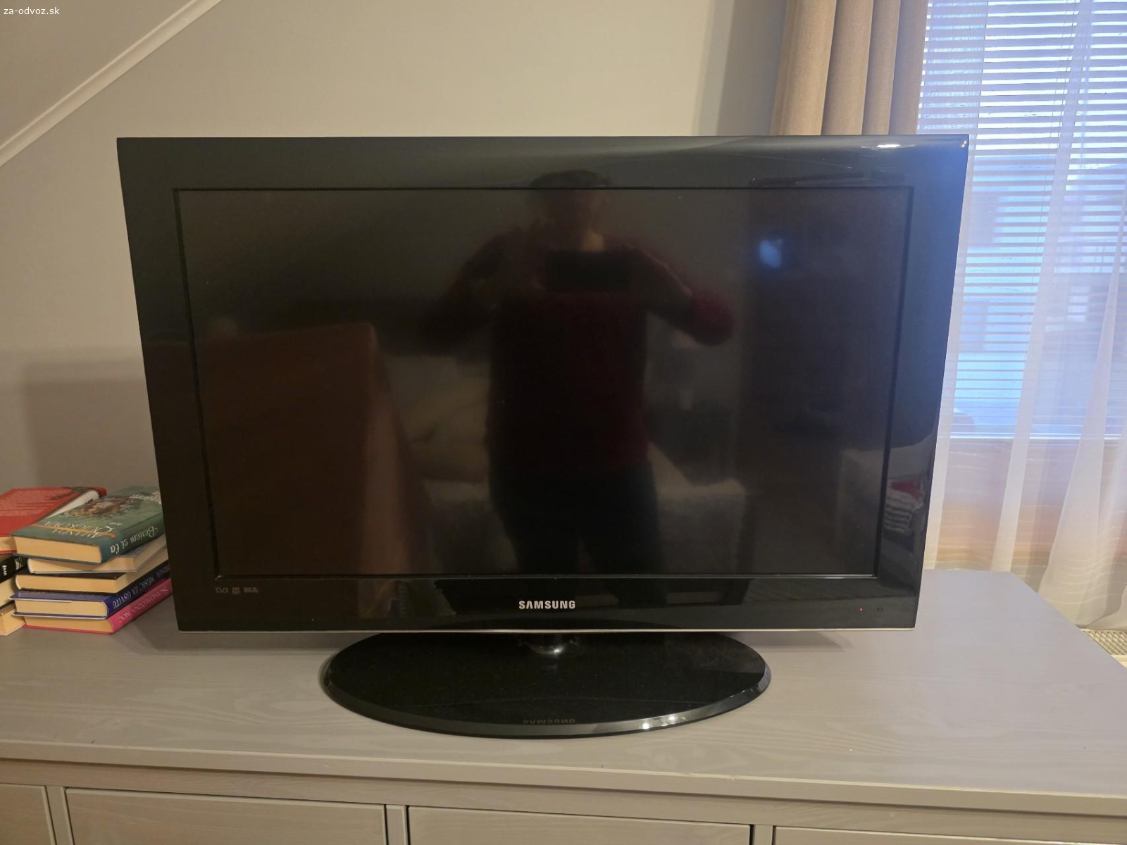 Darujem televízor