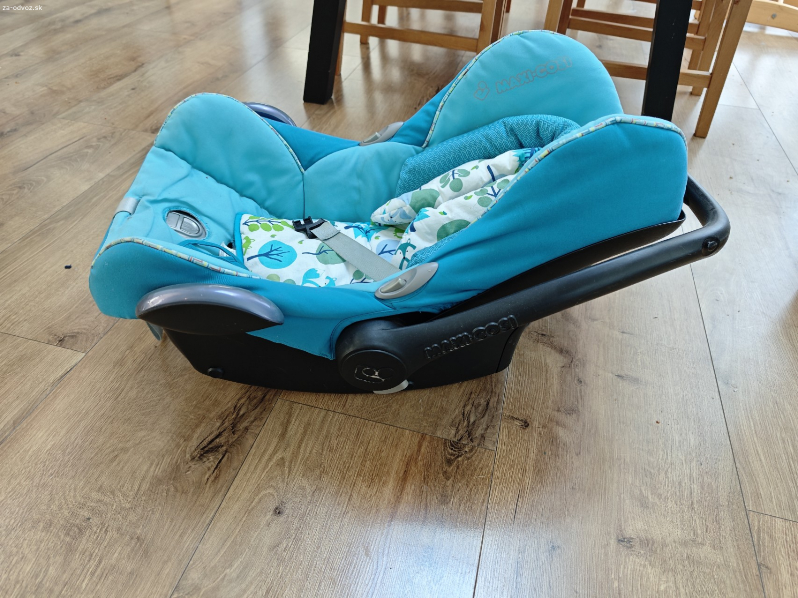 Darujem vajíčko so základnou ISO