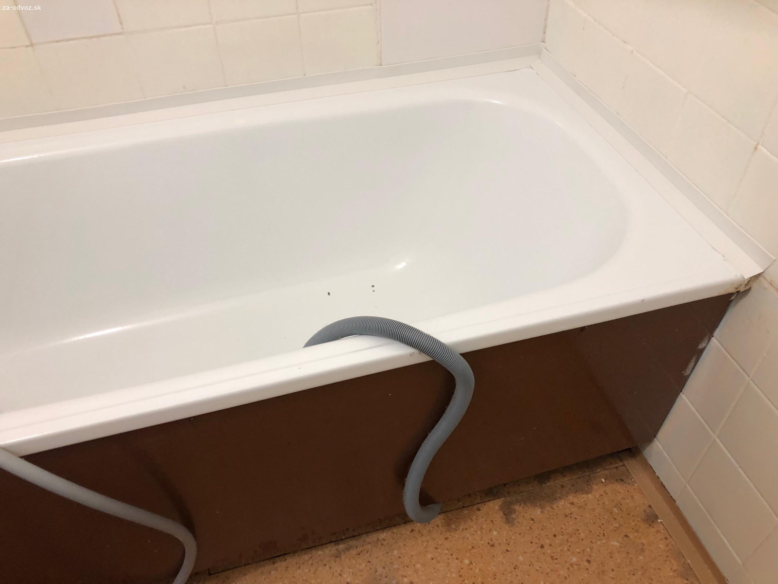 Darujem vaňu 160x70 cm