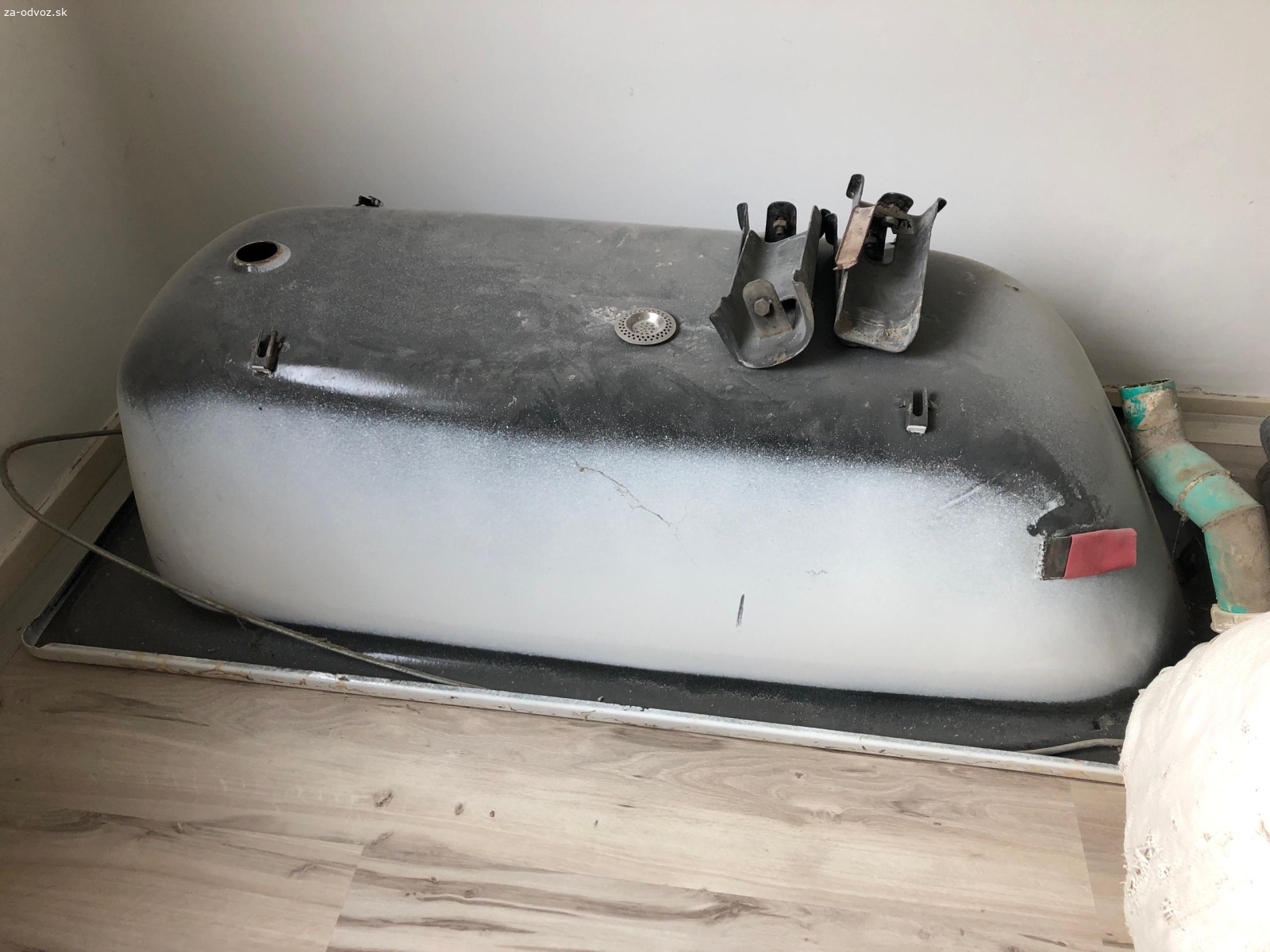 Darujem vaňu 160x70 cm