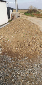 Darujem vykopovú zeminu