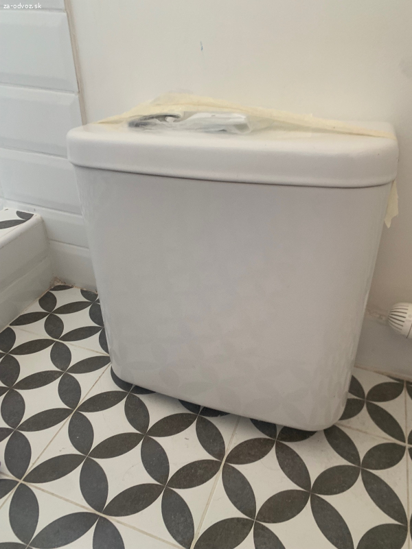 Darujem wc nádrž z jika lyra plus